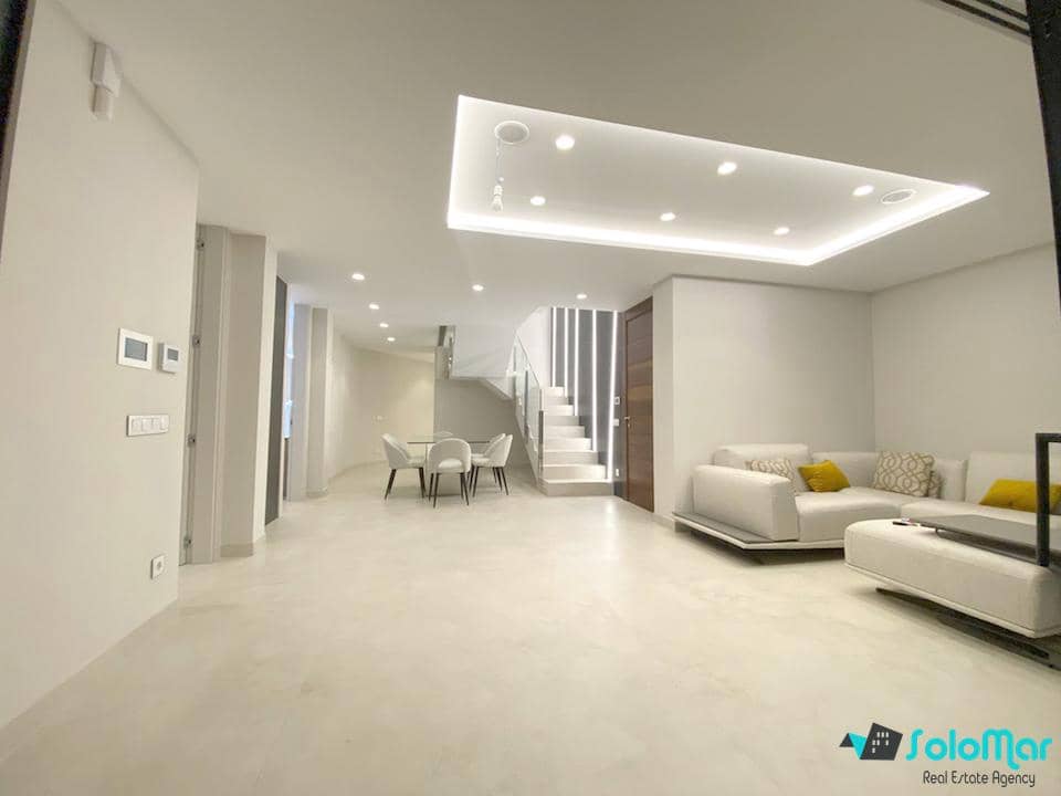 4 quarto Apartamento para venda em Benidorm com piscina garagem - 1 650 000 € (Ref: 7674354)