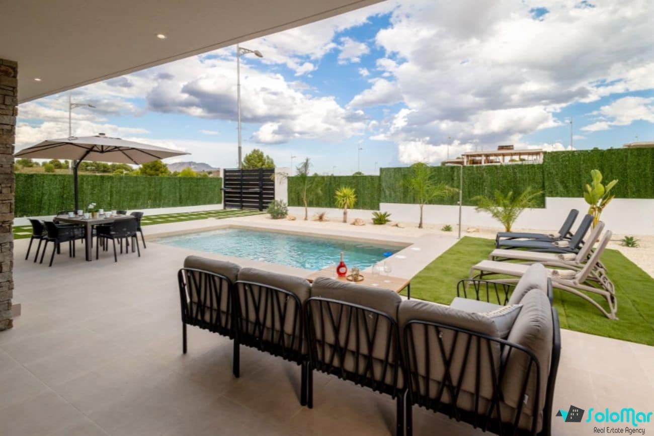 3 bedroom Villa for sale in Calasparra with pool - € 319,000 (Ref: 7685962)