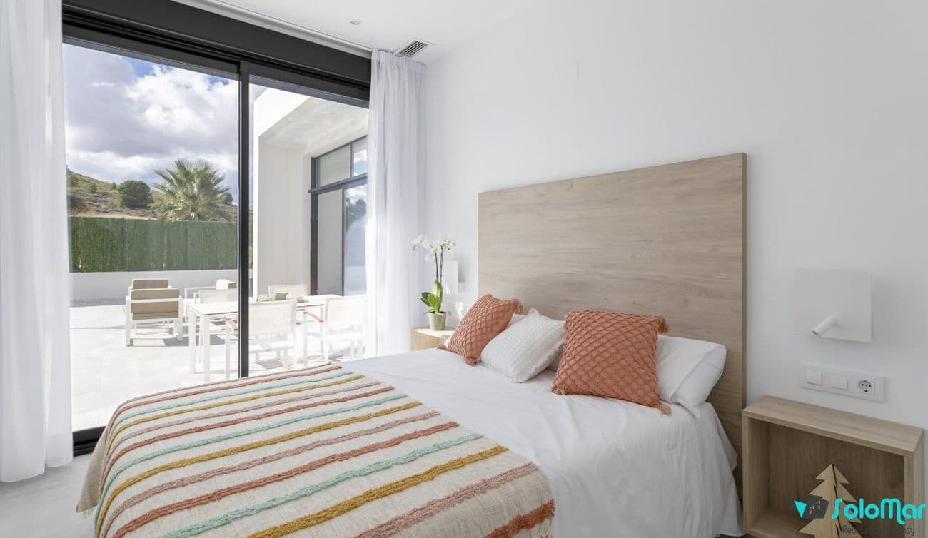 3 slaapkamer Villa te koop in Calasparra met zwembad - € 339.000 (Ref: 7692715)