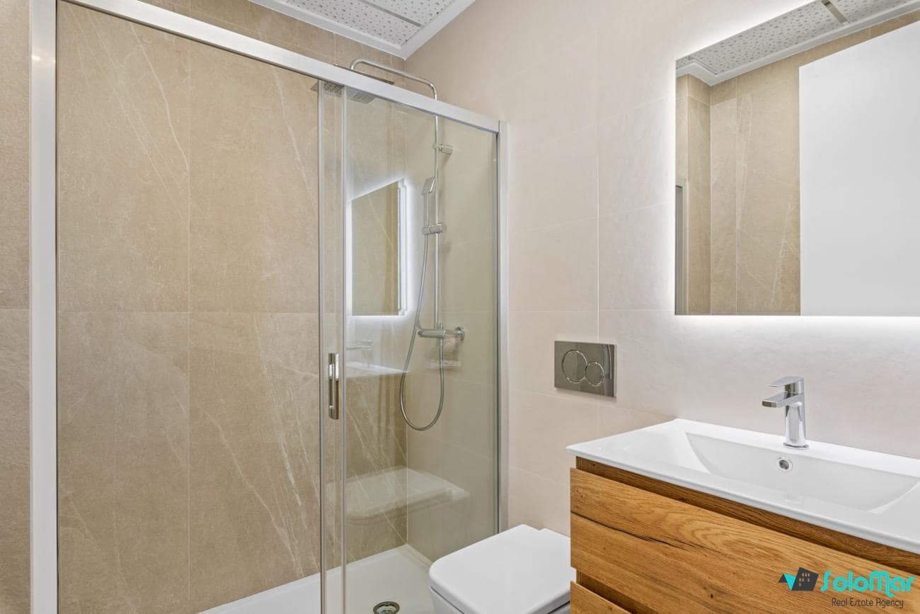 2 bedroom Apartment for sale in Benijofar with pool - € 304,000 (Ref: 7737395)