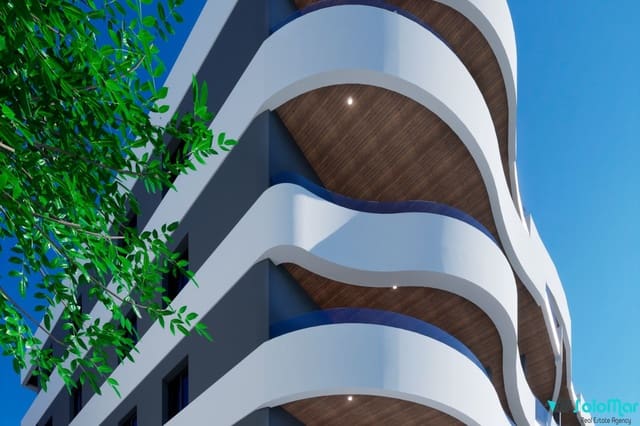 2 sypialnia Penthouse na sprzedaż w Avenida Habaneras - Curva de Palangre, Torrevieja z basenem - 469 000 € (Ref: 7744250)