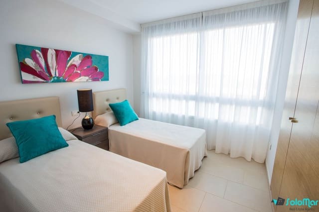 3 soveværelse Bungalow til salg i La Manga del Mar Menor med swimmingpool - € 239.000 (Ref: 7745116)