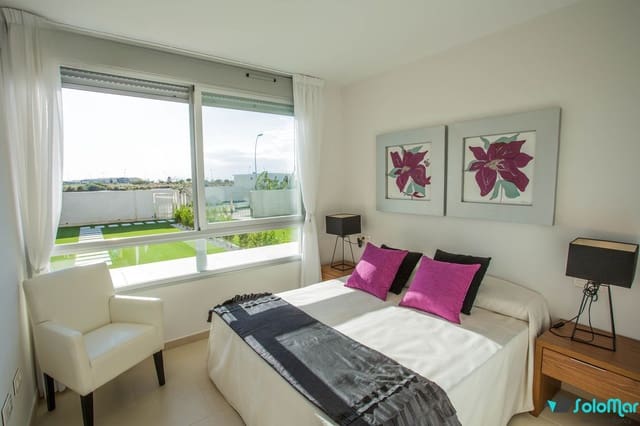 3 soveværelse Bungalow til salg i La Manga del Mar Menor med swimmingpool - € 239.000 (Ref: 7745116)