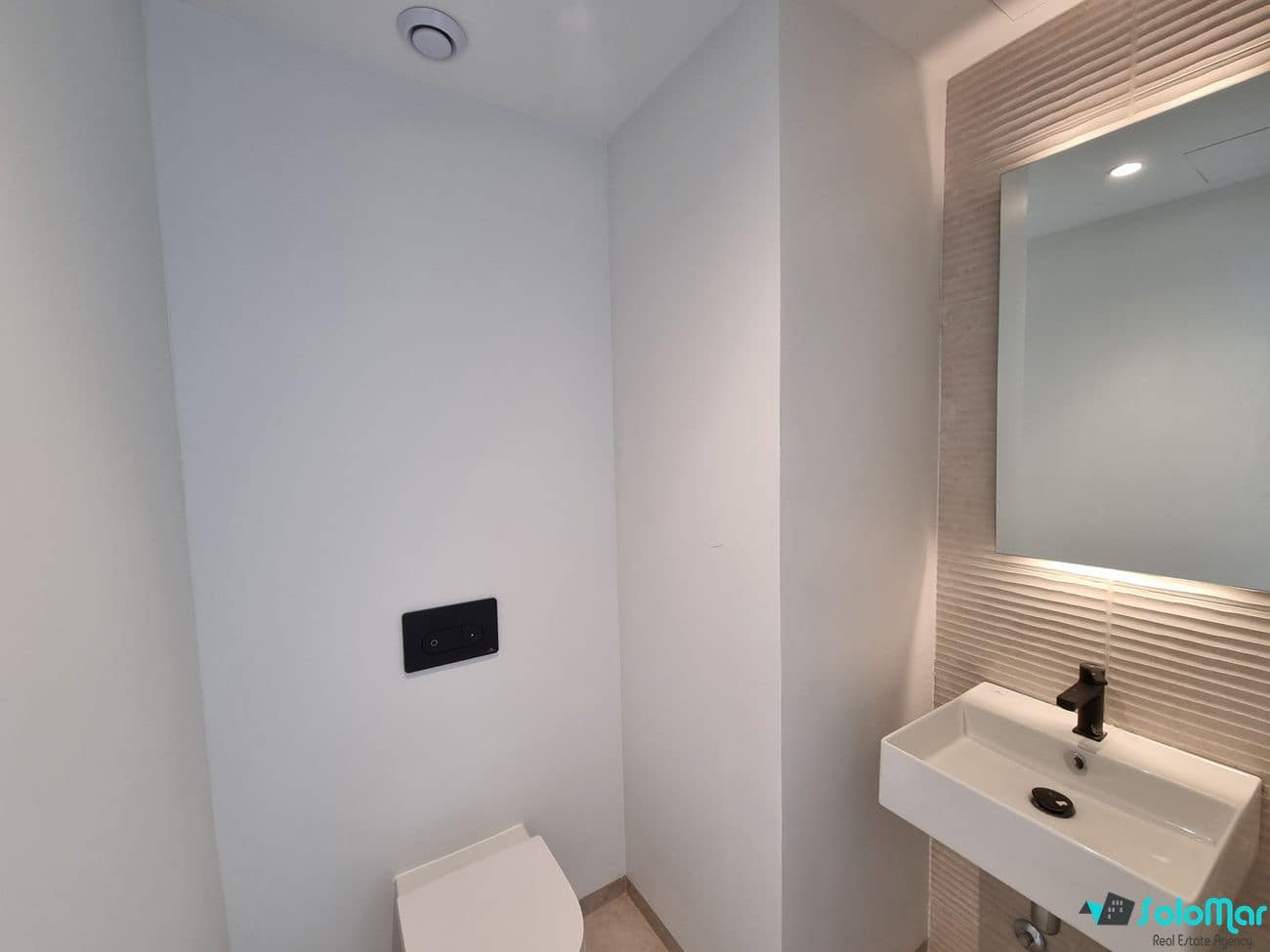 4 soveværelse Penthouse til salg i San Miguel de Salinas med swimmingpool - € 1.499.000 (Ref: 8012716)