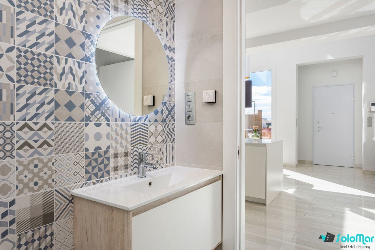 3 soverom Hus til salgs i Los Montesinos med svømmebasseng - € 485 000 (Ref: 8086446)