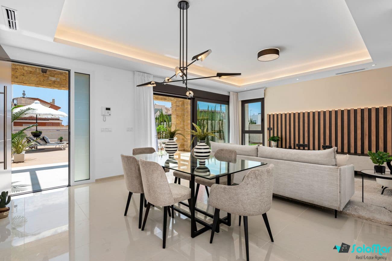 3 camera da letto Villa in vendita in Dona Pepa con piscina garage - 760.710 € (Rif: 8102849)