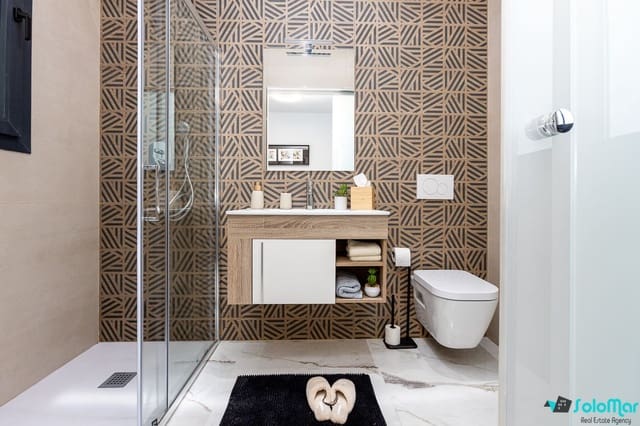 2 quarto Penthouse para venda em Puerto Deportivo, Guardamar del Segura com piscina - 449 000 € (Ref: 8185250)