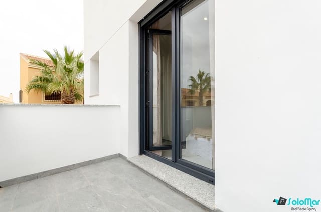 3 chambre Villa/Maison à vendre à El Chaparral - La Siesta - La Torreta, Torrevieja avec piscine - 385 000 € (Ref: 8267247)