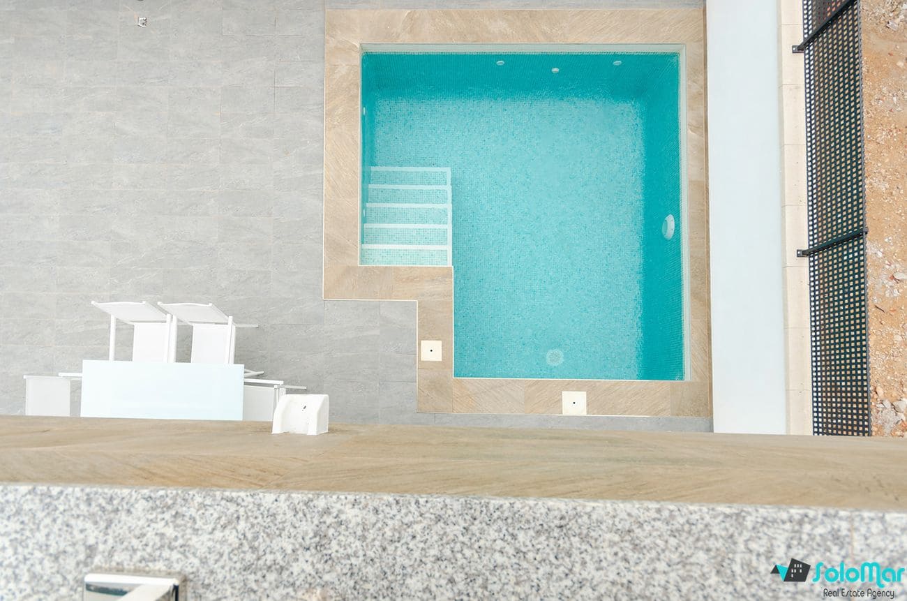 3 chambre Villa/Maison à vendre à Torrevieja avec piscine - 385 000 € (Ref: 8267247)