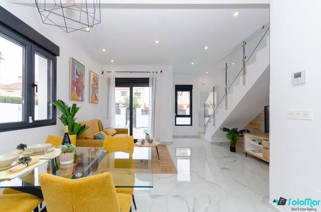 3 chambre Villa/Maison à vendre à El Chaparral - La Siesta - La Torreta, Torrevieja avec piscine - 385 000 € (Ref: 8267247)