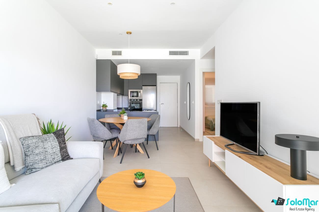 3 sypialnia Penthouse na sprzedaż w Torrevieja z basenem - 540 000 € (Ref: 8299489)