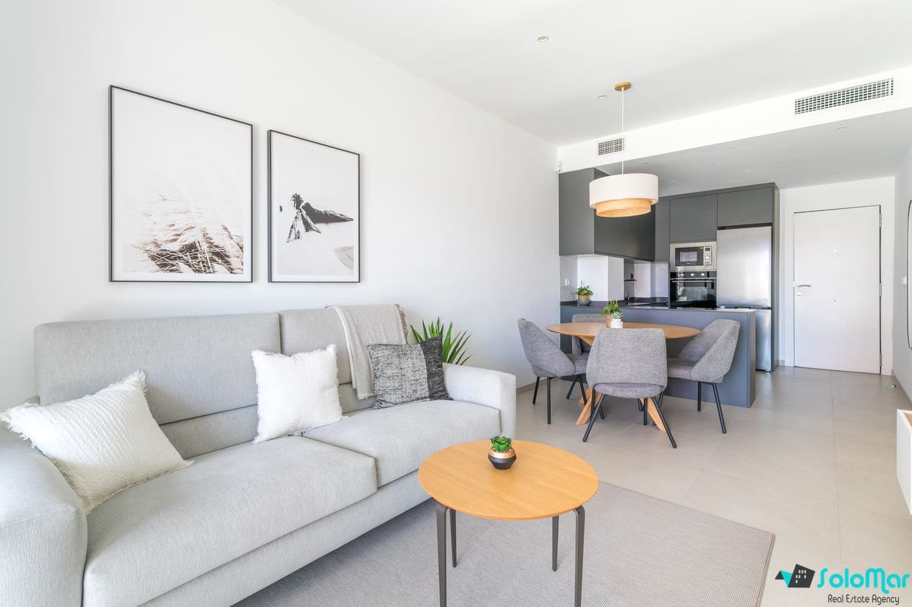 3 sypialnia Penthouse na sprzedaż w Torrevieja z basenem - 540 000 € (Ref: 8299489)