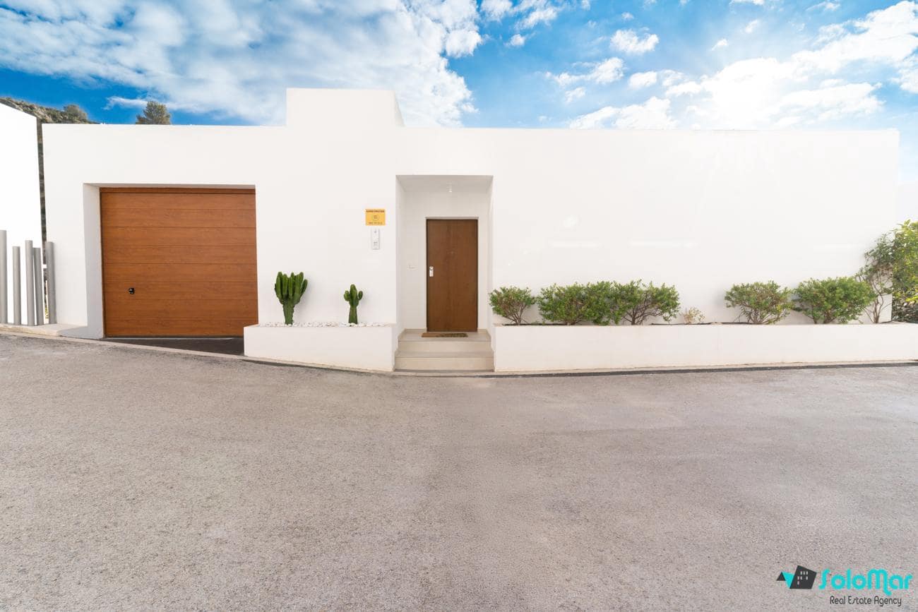 4 soveværelse Villa til salg i Altea la Vella med swimmingpool - € 1.095.000 (Ref: 8348446)