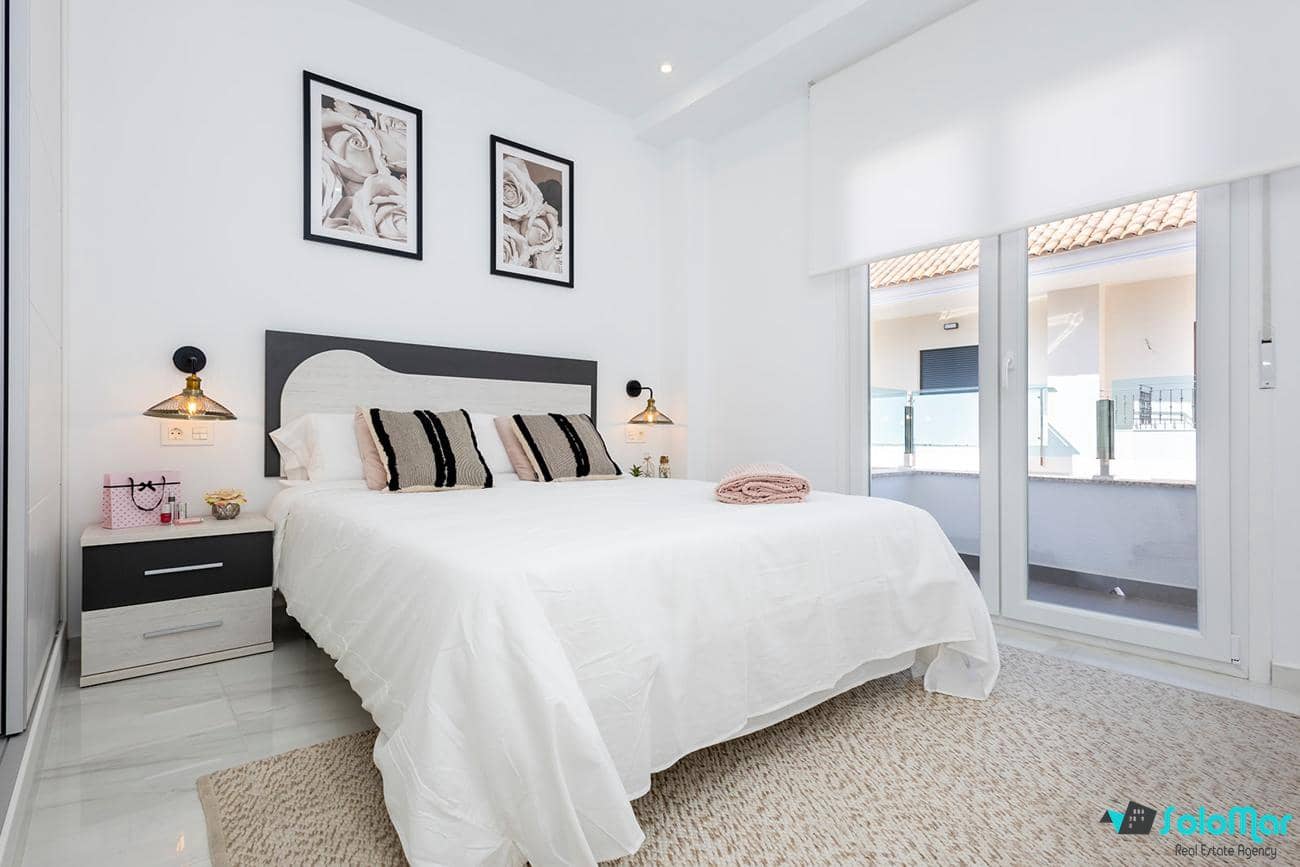 2 bedroom Apartment for sale in Jacarilla - € 149,000 (Ref: 8414009)