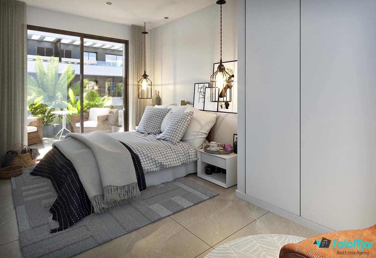 2 bedroom Apartment for sale in Playa de San Juan with pool - € 443,825 (Ref: 8693078)