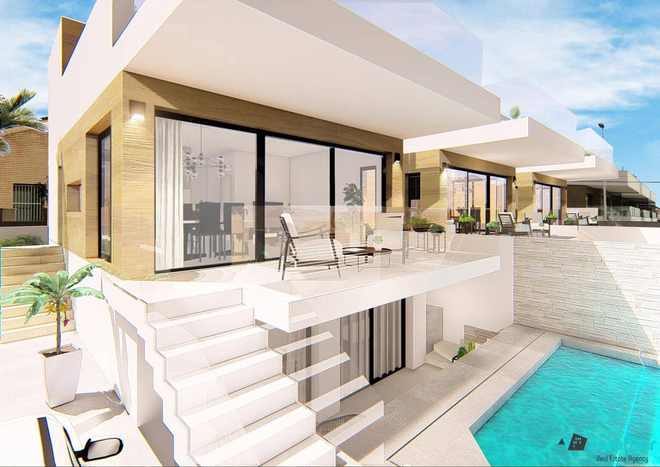 4 soveværelse Villa til salg i Torrevieja med swimmingpool - € 820.000 (Ref: 8734782)