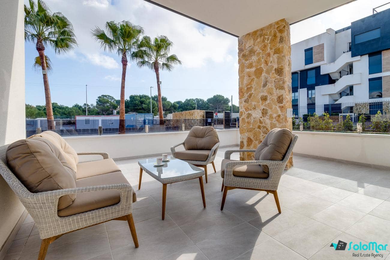 2 slaapkamer Bungalow te koop in Ciudad Quesada met zwembad garage - € 322.000 (Ref: 8740811)