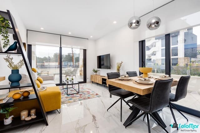 2 bedroom Bungalow for sale in Ciudad Quesada, Rojales with pool - € 294,000 (Ref: 8742668)