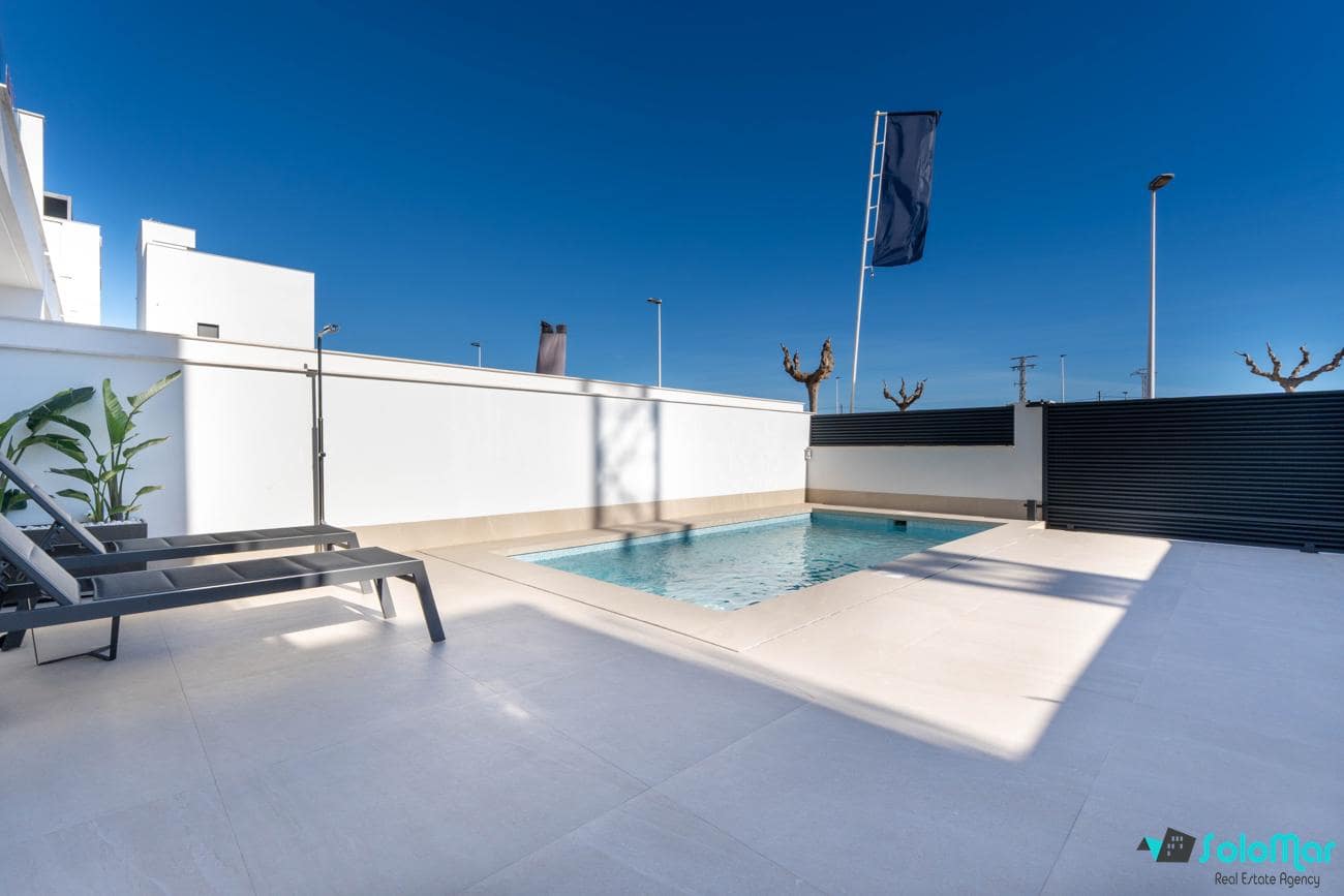 3 quarto Moradia para venda em San Pedro del Pinatar com piscina garagem - 455 000 € (Ref: 8762365)