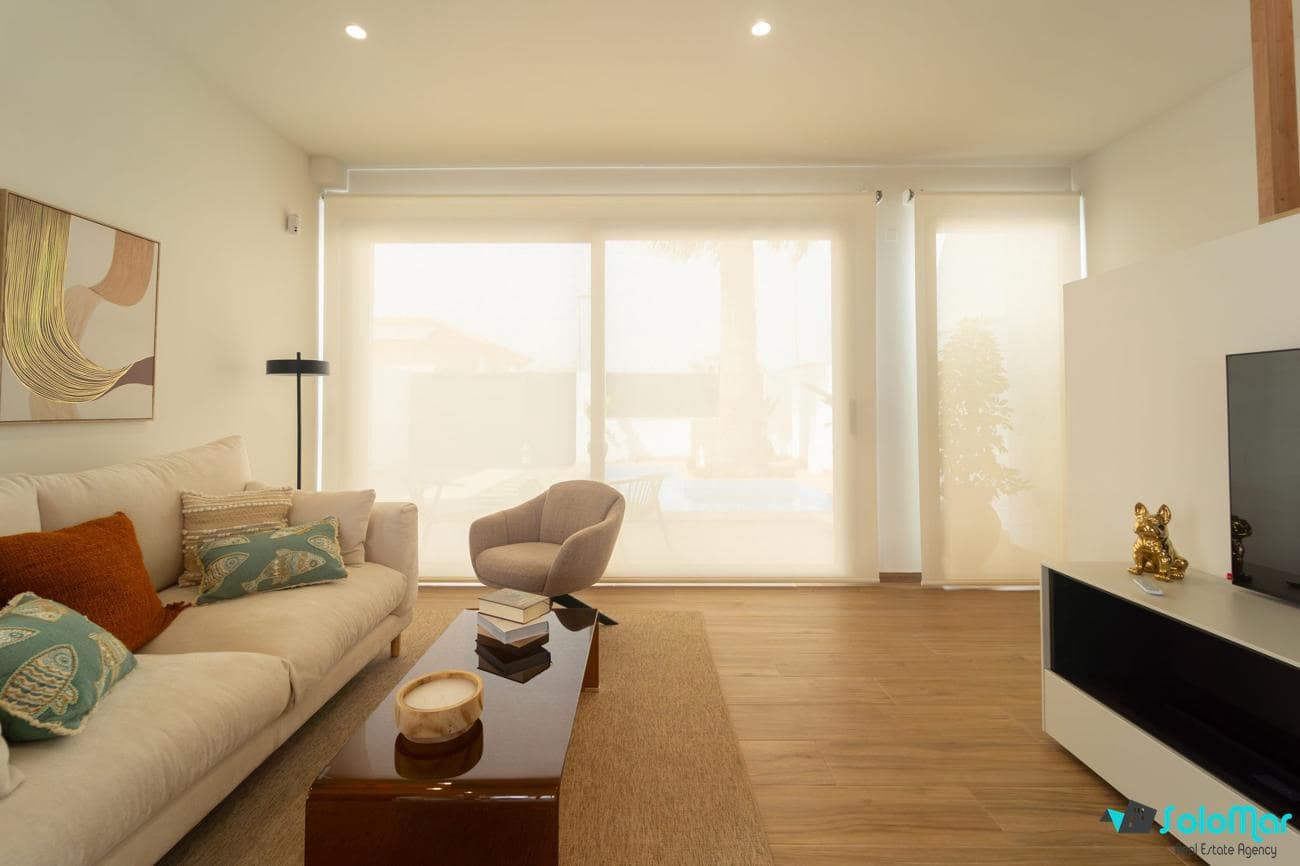 3 quarto Moradia para venda em San Pedro del Pinatar com piscina - 479 900 € (Ref: 8769294)