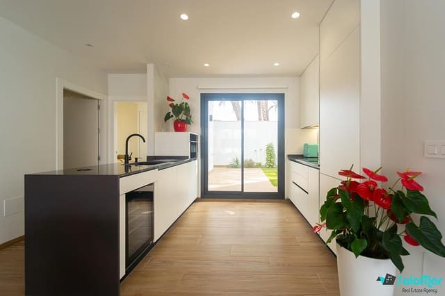 3 camera da letto Villa in vendita in San Pedro del Pinatar ciudad, San Pedro del Pinatar con piscina - 479.900 € (Rif: 8769294)