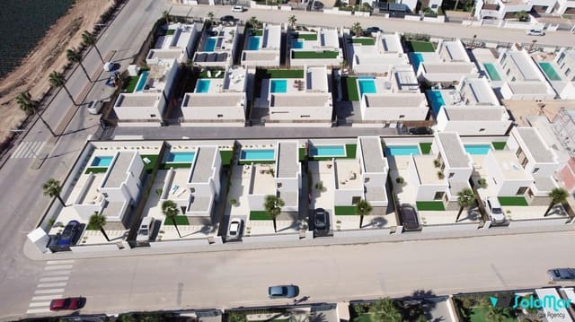 Chalet de 3 habitaciones en Algorfa en venta con piscina - 469.000 € (Ref: 8777620)