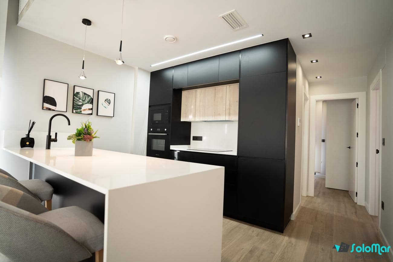 4 sypialnia Apartament na sprzedaż w Punta Prima z basenem - 699 900 € (Ref: 8792994)