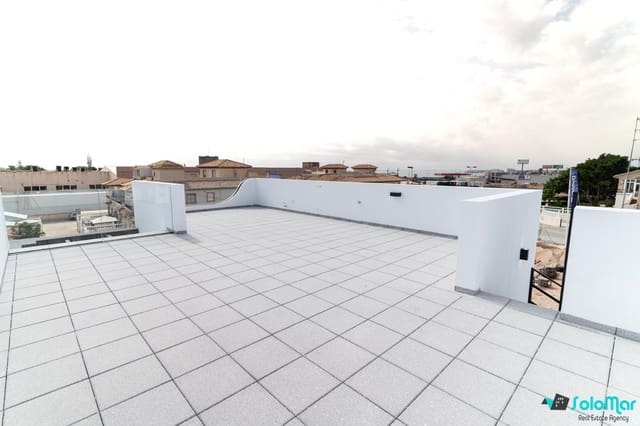 4 makuuhuone Huvila myytävänä paikassa Punta Prima, Torrevieja mukana uima-altaan - 699 900 € (Ref: 8792994)