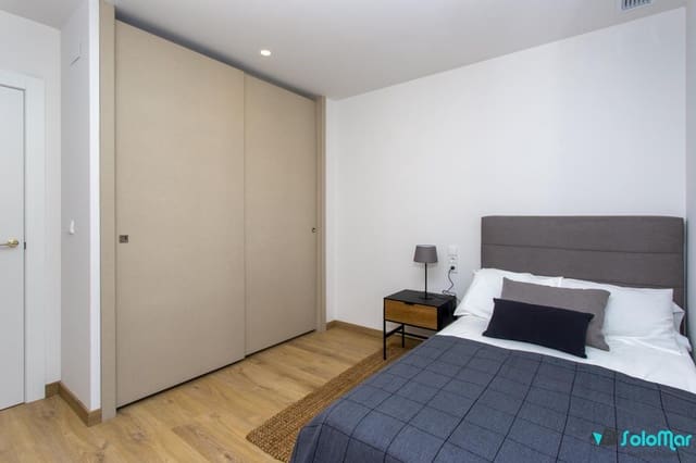 3 chambre Bungalow à vendre à Monforte del Cid avec piscine - 325 000 € (Ref: 8845736)