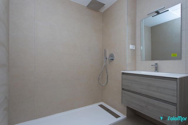 3 chambre Bungalow à vendre à Monforte del Cid avec piscine - 325 000 € (Ref: 8845736)