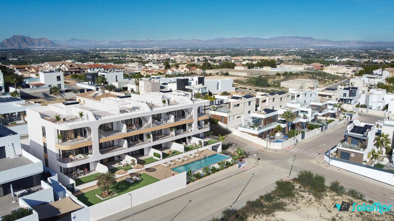 3 soveværelse Penthouse til salg i Benijofar med swimmingpool - € 399.900 (Ref: 8893831)