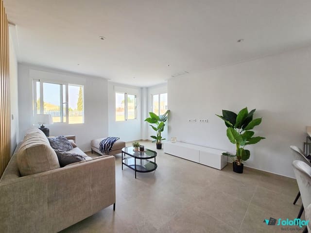 Casa de 4 habitaciones en Bigastro en venta - 269.900 € (Ref: 8932890)