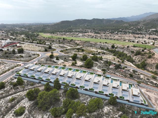 3 slaapkamer Villa te koop in Benidorm met zwembad - € 565.000 (Ref: 8933357)