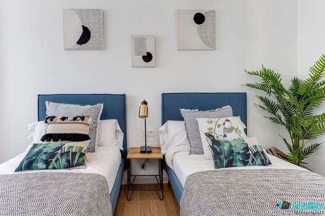 4 slaapkamer Villa te koop in Benidorm met zwembad - € 640.000 (Ref: 8933358)