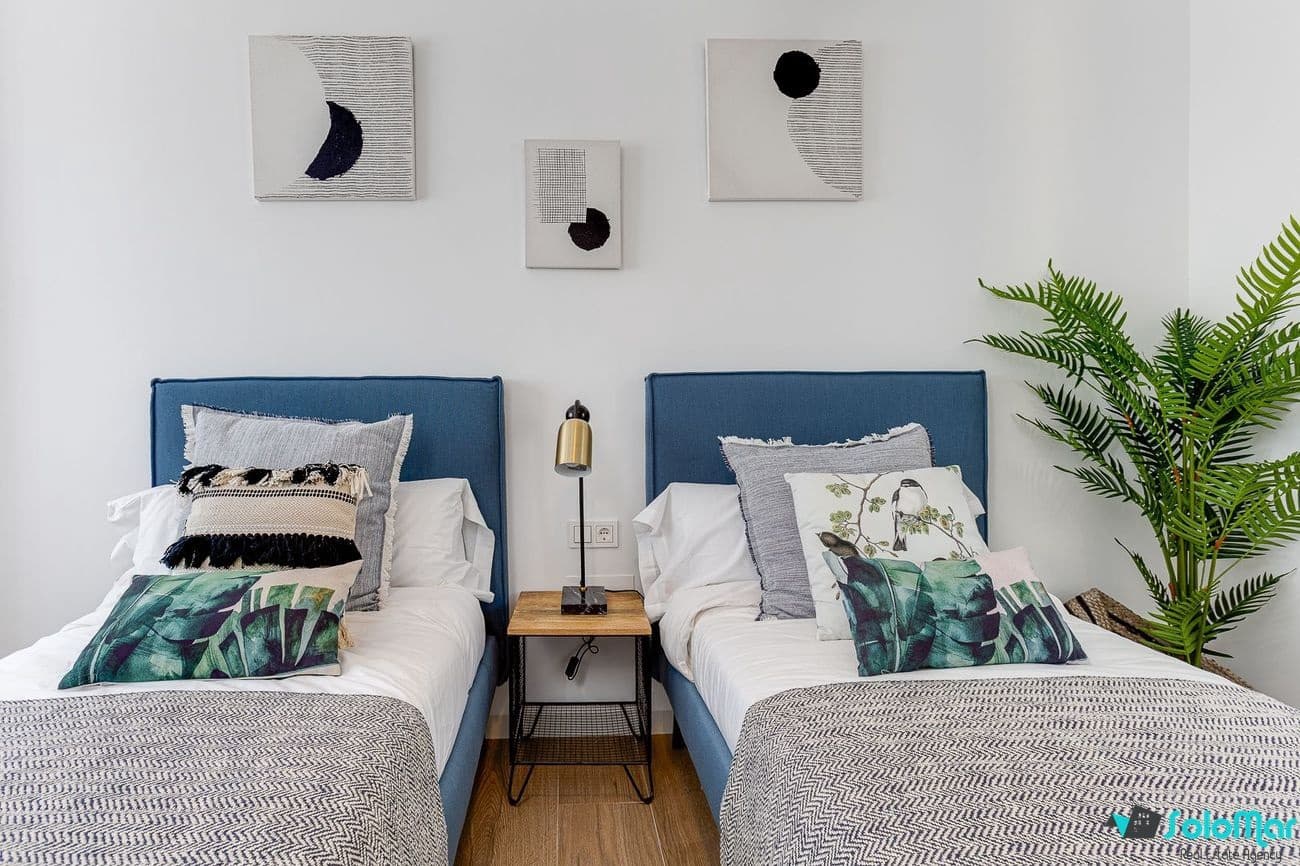 4 bedroom Villa for sale in Benidorm with pool - € 730,000 (Ref: 8933359)