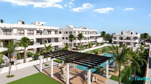 Apartamento de 3 habitaciones en Las Lomas de Rame - Bahía Bella, Los Alcázares en venta con piscina garaje - 349.900 € (Ref: 8944922)