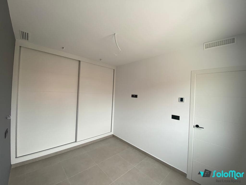 3 bedroom Villa for sale in Los Alcazares with pool garage - € 349,900 (Ref: 8958255)