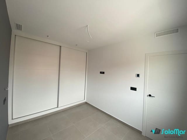 3 sypialnia Willa na sprzedaż w Las Lomas de Rame - Bahía Bella, Los Alcázares z basenem garażem - 349 900 € (Ref: 8958255)