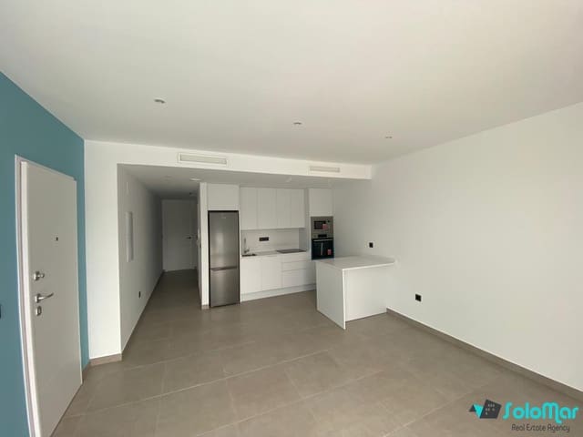 3 makuuhuone Huvila myytävänä paikassa Centro, Los Alcázares mukana uima-altaan 
autotalli - 419 900 € (Ref: 8958255)