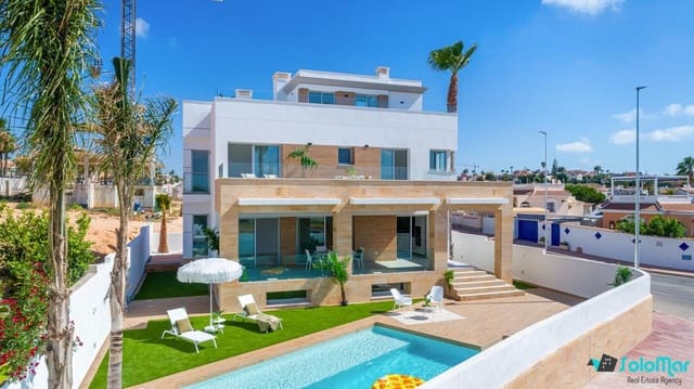 4 makuuhuone Huvila myytävänä paikassa Doña Pepa, Rojales mukana uima-altaan 
autotalli - 774 452 € (Ref: 8971263)