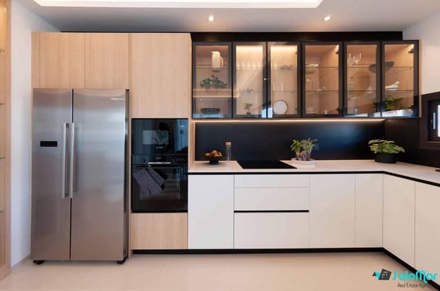 3 quarto Moradia para venda em Doña Pepa, Rojales com piscina garagem - 681 920 € (Ref: 8973376)