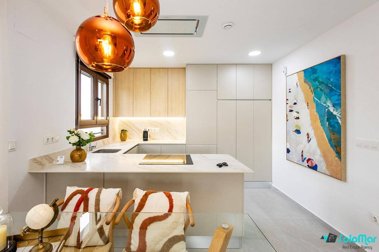 2 slaapkamer Villa te koop in Orihuela Costa met zwembad - € 351.000 (Ref: 8992928)