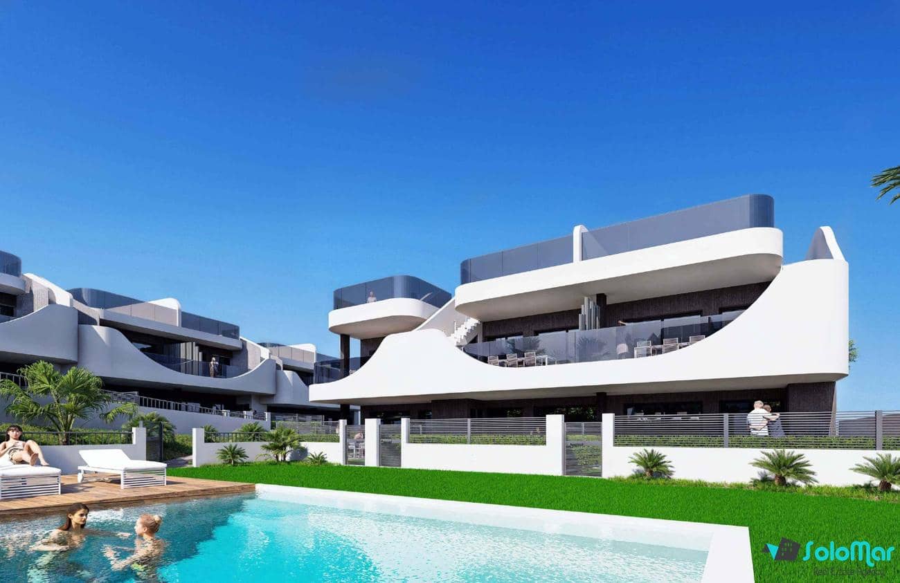 2 Zimmer Apartment zu verkaufen in San Miguel de Salinas mit Pool - 230.000 € (Ref: 9006043)