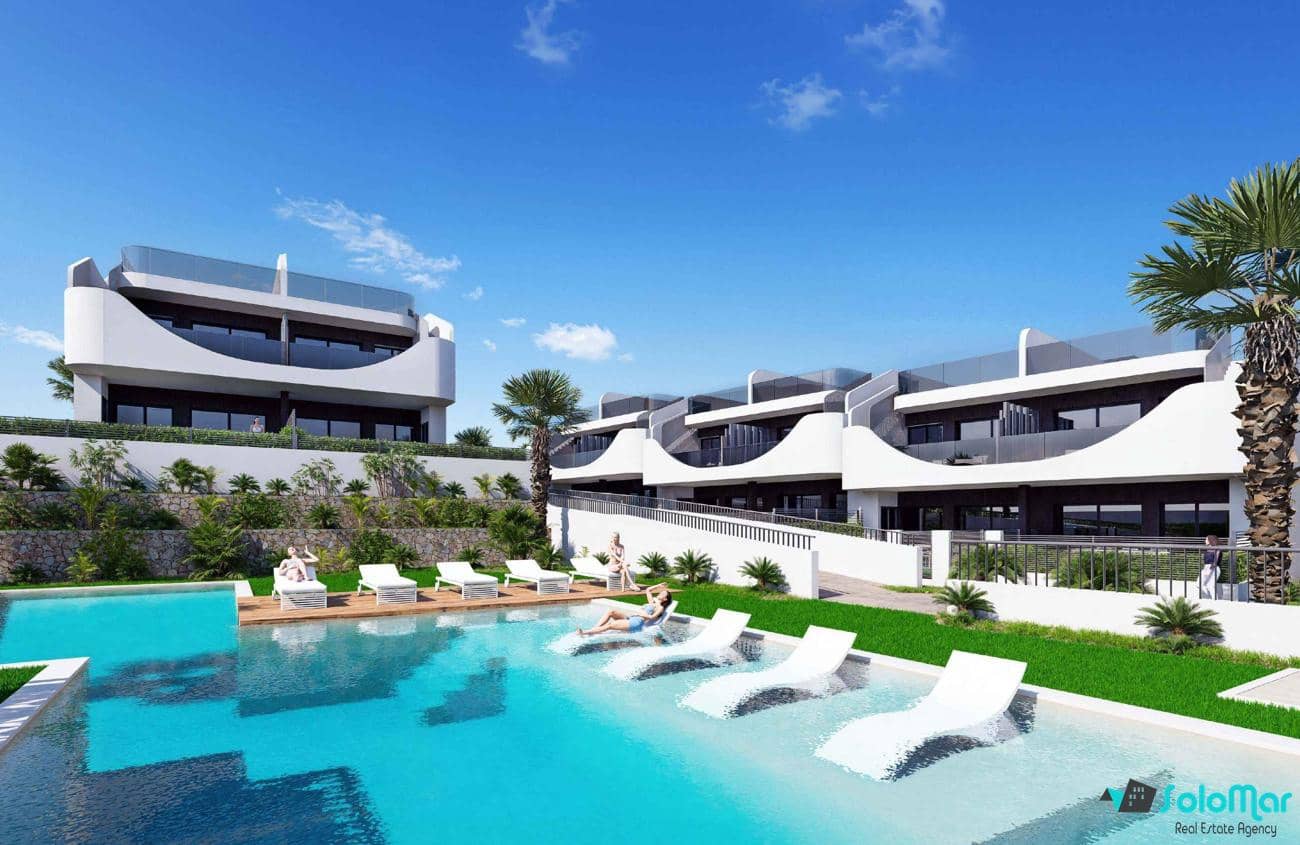 2 Zimmer Apartment zu verkaufen in San Miguel de Salinas mit Pool - 230.000 € (Ref: 9006043)