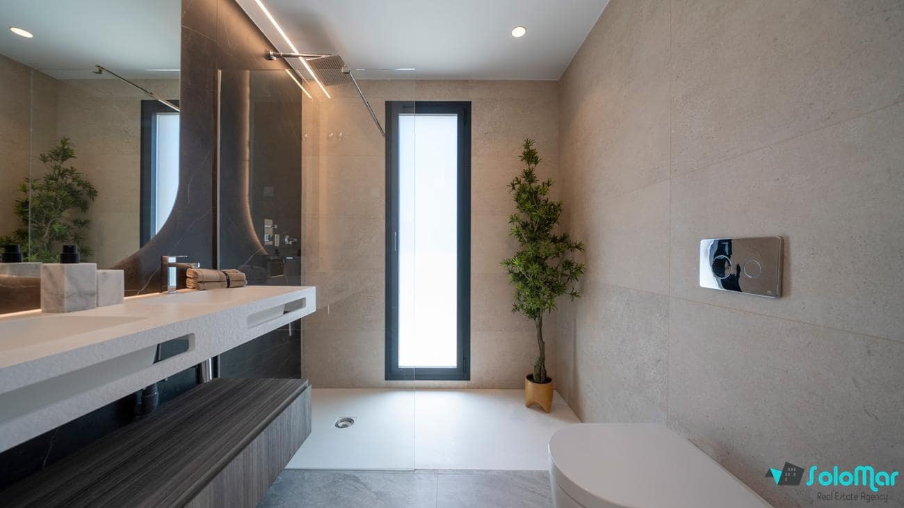 3 bedroom Villa for sale in Finestrat with pool - € 595,000 (Ref: 9113373)