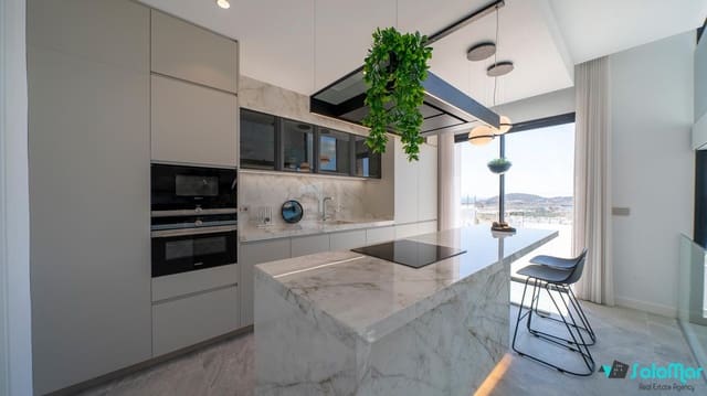 3 slaapkamer Villa te koop in Finestrat Pueblo, Finestrat met zwembad - € 595.000 (Ref: 9113373)