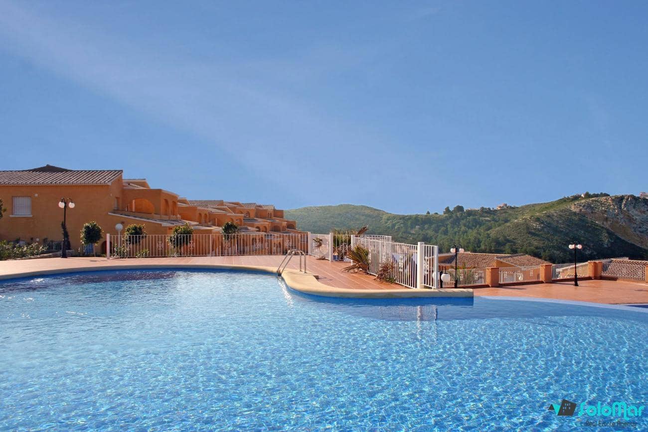 3 bedroom Apartment for sale in Cumbre del Sol with pool - € 473,000 (Ref: 9147989)