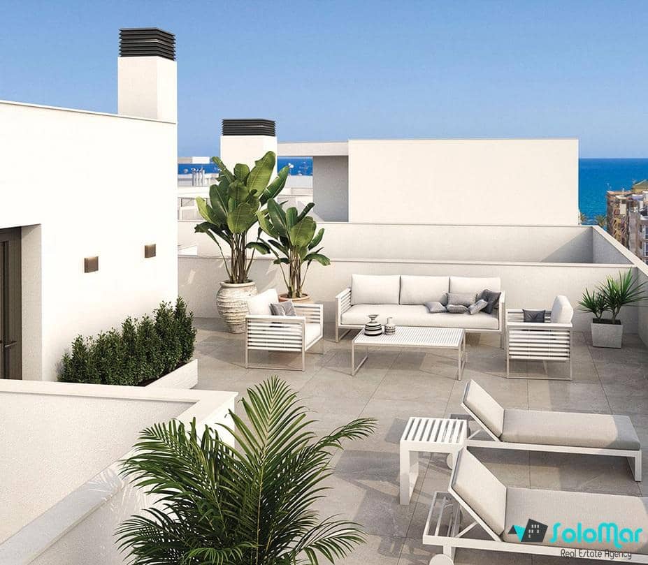 3 makuuhuone Kattohuoneisto myytävänä paikassa Torrevieja mukana uima-altaan - 460 000 € (Ref: 9160201)