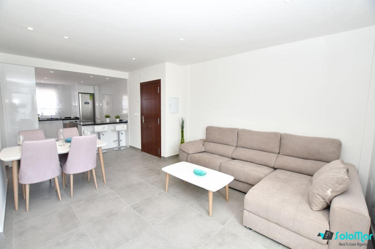 2 slaapkamer Bungalow te koop in San Miguel de Salinas met zwembad - € 269.900 (Ref: 9184518)