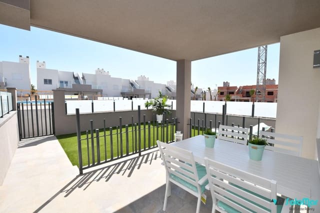 2 chambre Bungalow à vendre à San Miguel de Salinas avec piscine - 239 900 € (Ref: 9184519)